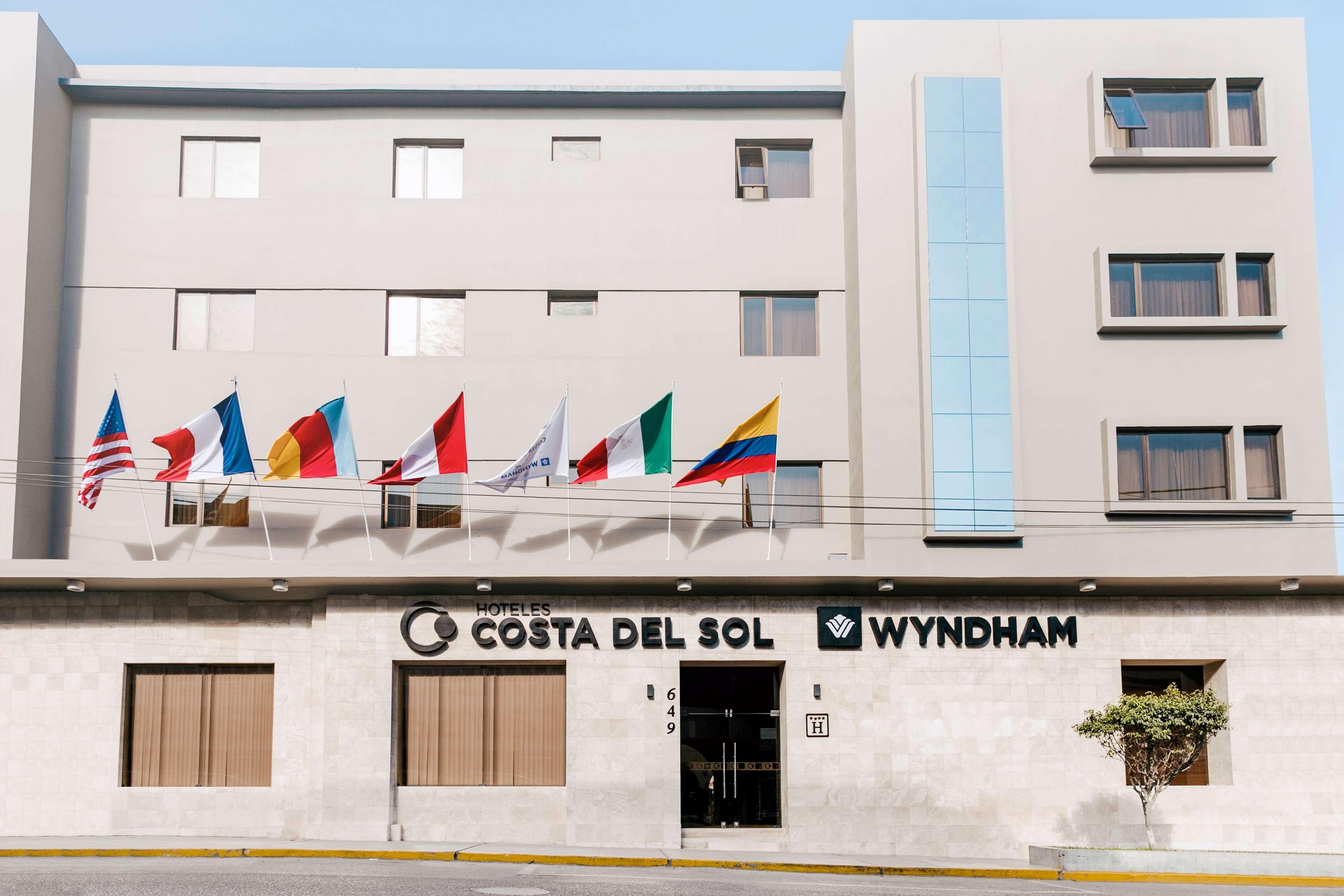 Wyndham Costa Del Sol Piura Hotel Bagian luar foto