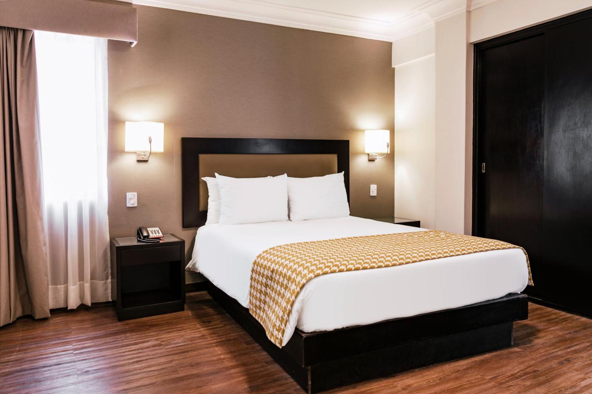 Wyndham Costa Del Sol Piura Hotel Bagian luar foto