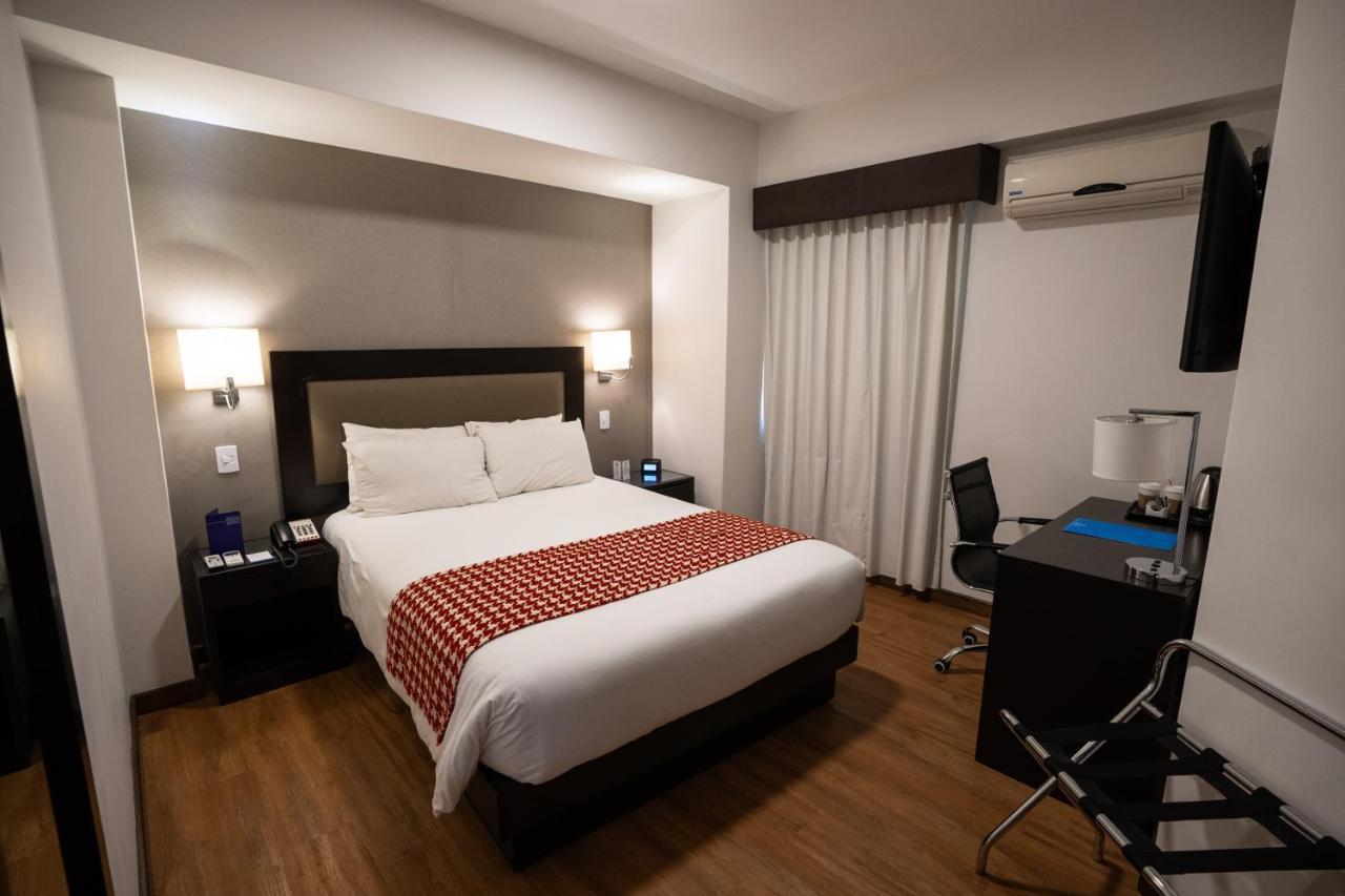 Wyndham Costa Del Sol Piura Hotel Bagian luar foto